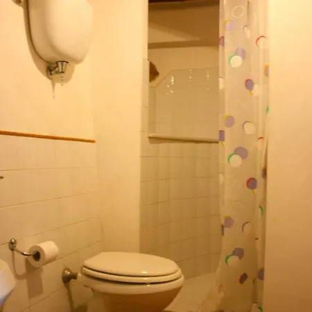 וילה Cegliolo Sleeps 5 Pool Wifi קורטונה